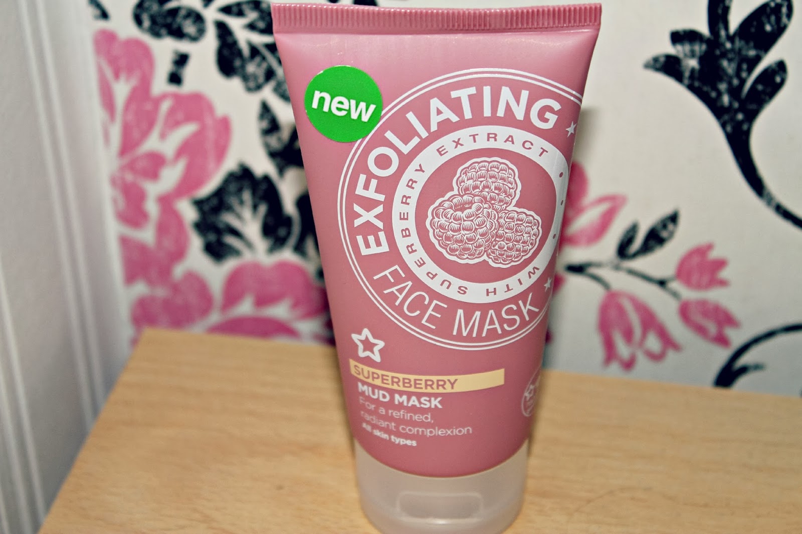 Superdrug's Exfoliating Face Mask Superberry Mud Mask Poptarts Beauty
